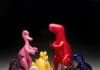 Dinosaures de Brett Kern en céramique émaillée imitant l’aspect d’un jouet gonflable Brett Kern Céramiques émaillées