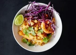 Curry de crevettes aux pois chiches et au chou-fleur Curry de crevettes aux pois chiches et au chou-fleur