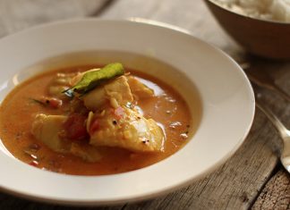 Curry de poisson Keralan Curry de poisson du sud de l’Inde Keralan Fish Curry