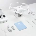 DJI ramène le Phantom 4 Pro V2.0 un an après son arrêt
