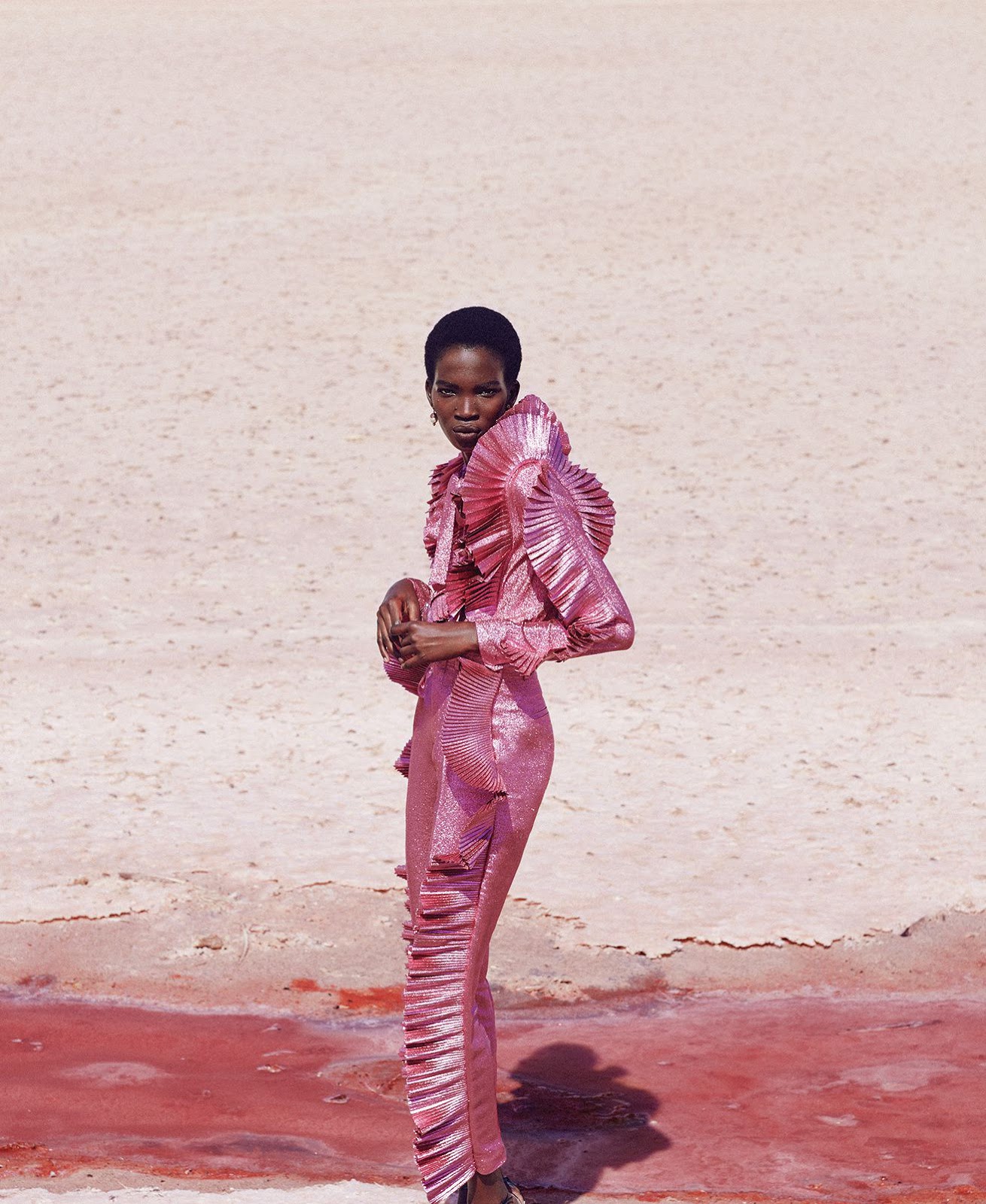 aamito-lagum-by-daniel-riera-for-harpers-bazaar-us-december-2016-10