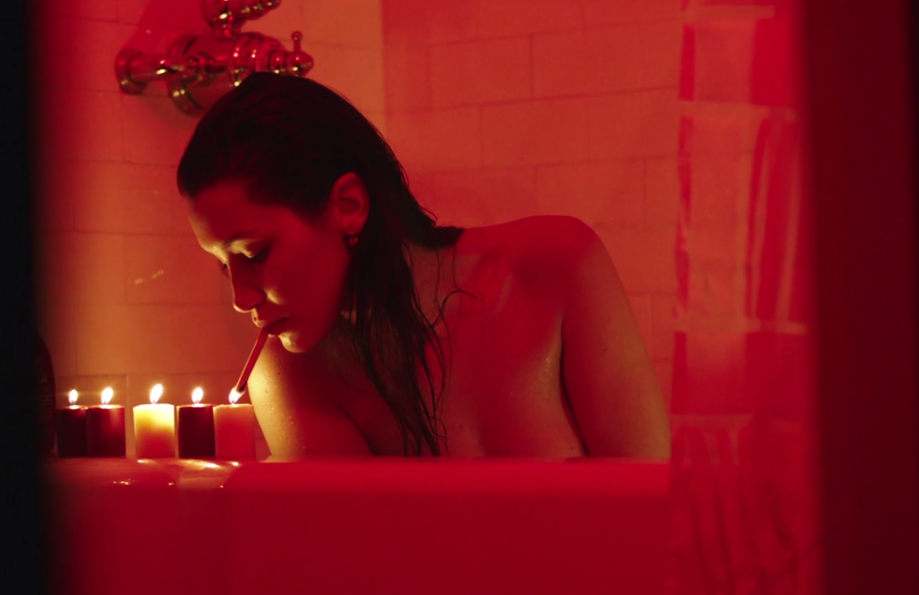 visionaire-52-private-by-tyler-ford-and-bella-hadid-4