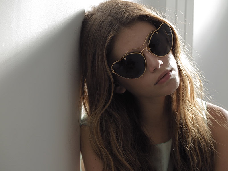 miu-miu-scenique-kaia-gerber-3