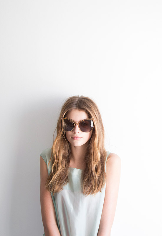 miu-miu-scenique-kaia-gerber-3b