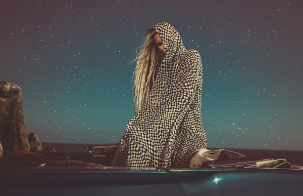 Mara-Hoffman-AW-2015-Campaign-by-Olivia Malone-2