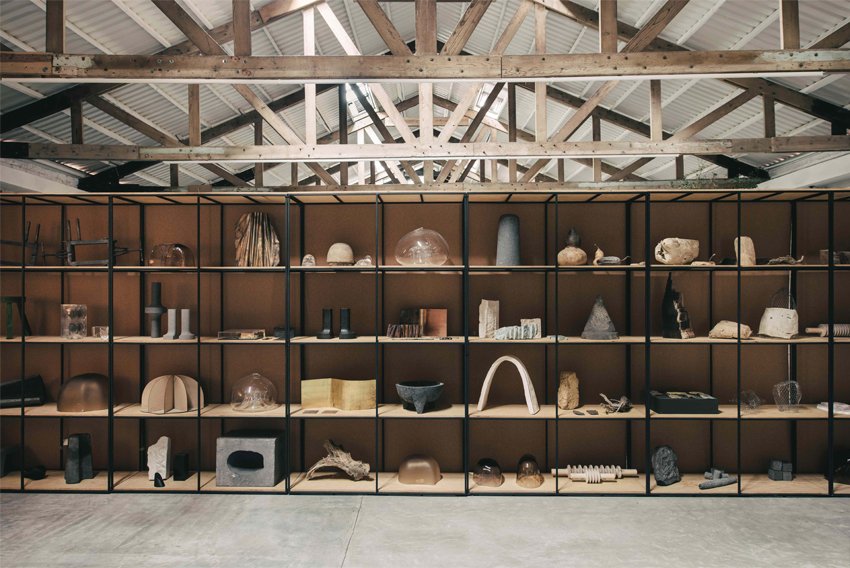 ewe-studio-showroom-esrawe-dance-hall-mexico-city-02-04-2019-designboom