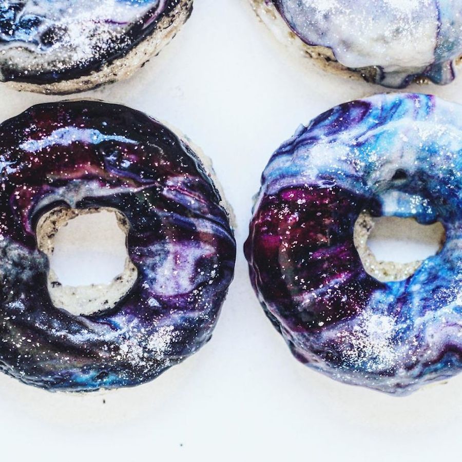 hedi-gh-galaxy-donuts-3 