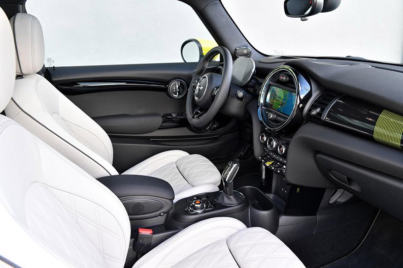 test test: la MINI cooper SE électrique donne une nouvelle énergie à miami