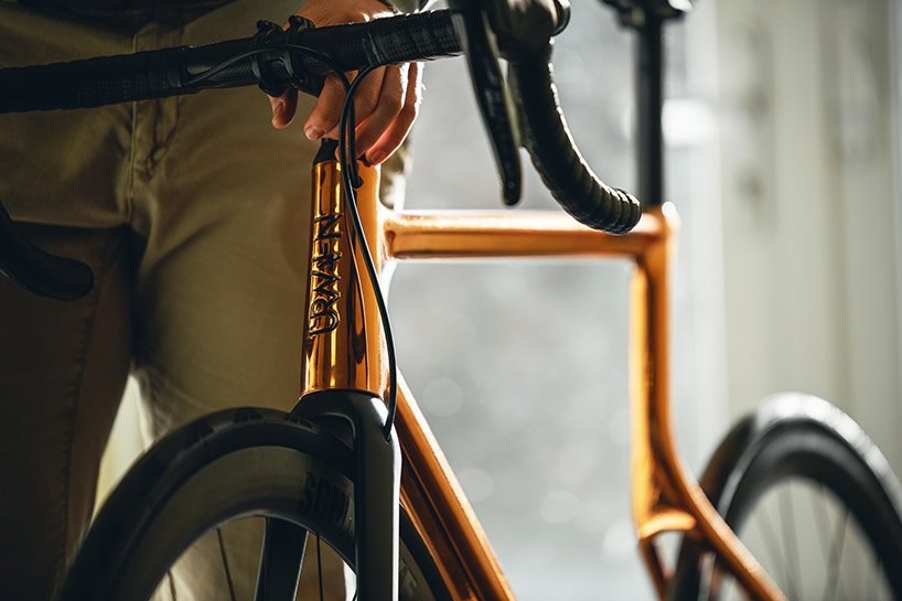 médaille d'or: urwahn bikes x schmolke impressions 3D vélo de course cuivré