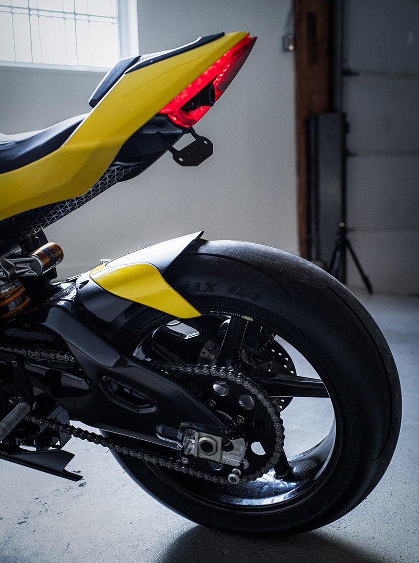 CES 2020: Damon Hypersport Superbike électrique ajoute la technologie Blackberry QNX