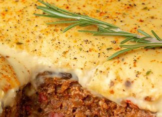 Le meilleur moussaka végétalien – Lilypop Moussaka végétalienne garnie d