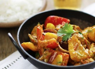 Poulet Jalfrezi Poulet aux poivrons
