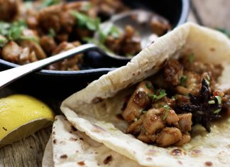 Poulet Pathia Gujarati Poulet aigre-doux Poulet Pathia