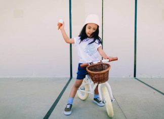 Quand votre enfant est trop cool pour l’école – Marques de mode que nous aimons pour les «Hypebabies» – MODE