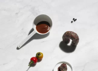 Une saucisse qui aide à réduire la consommation de viande – Gourmet