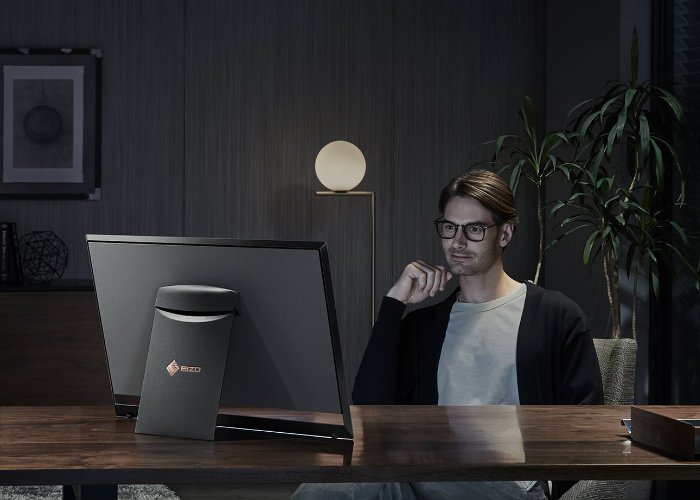 Moniteur OLED 4K