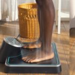 Séchez tout votre corps en quelques secondes avec le sèche-corps Arebo One Touch