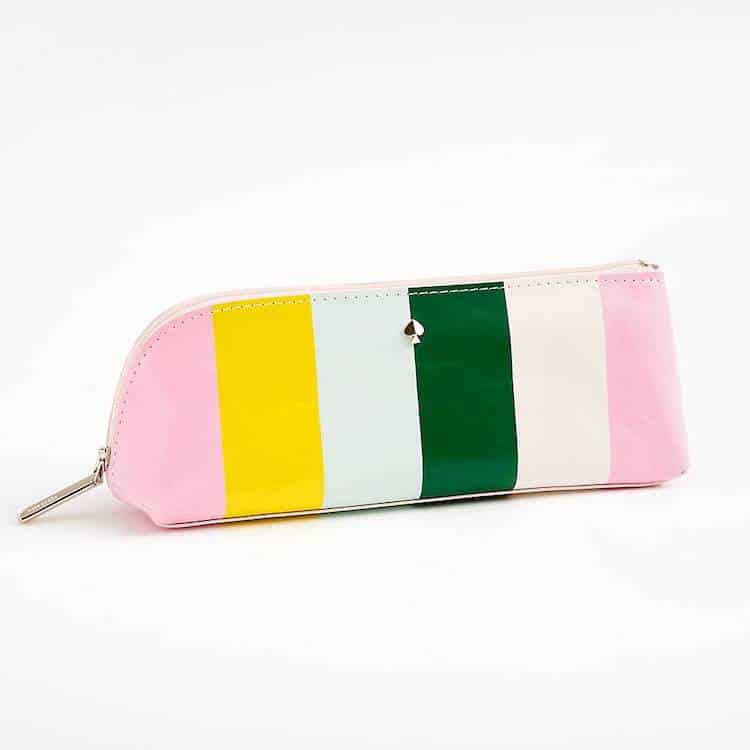 Trousse à crayons rayée