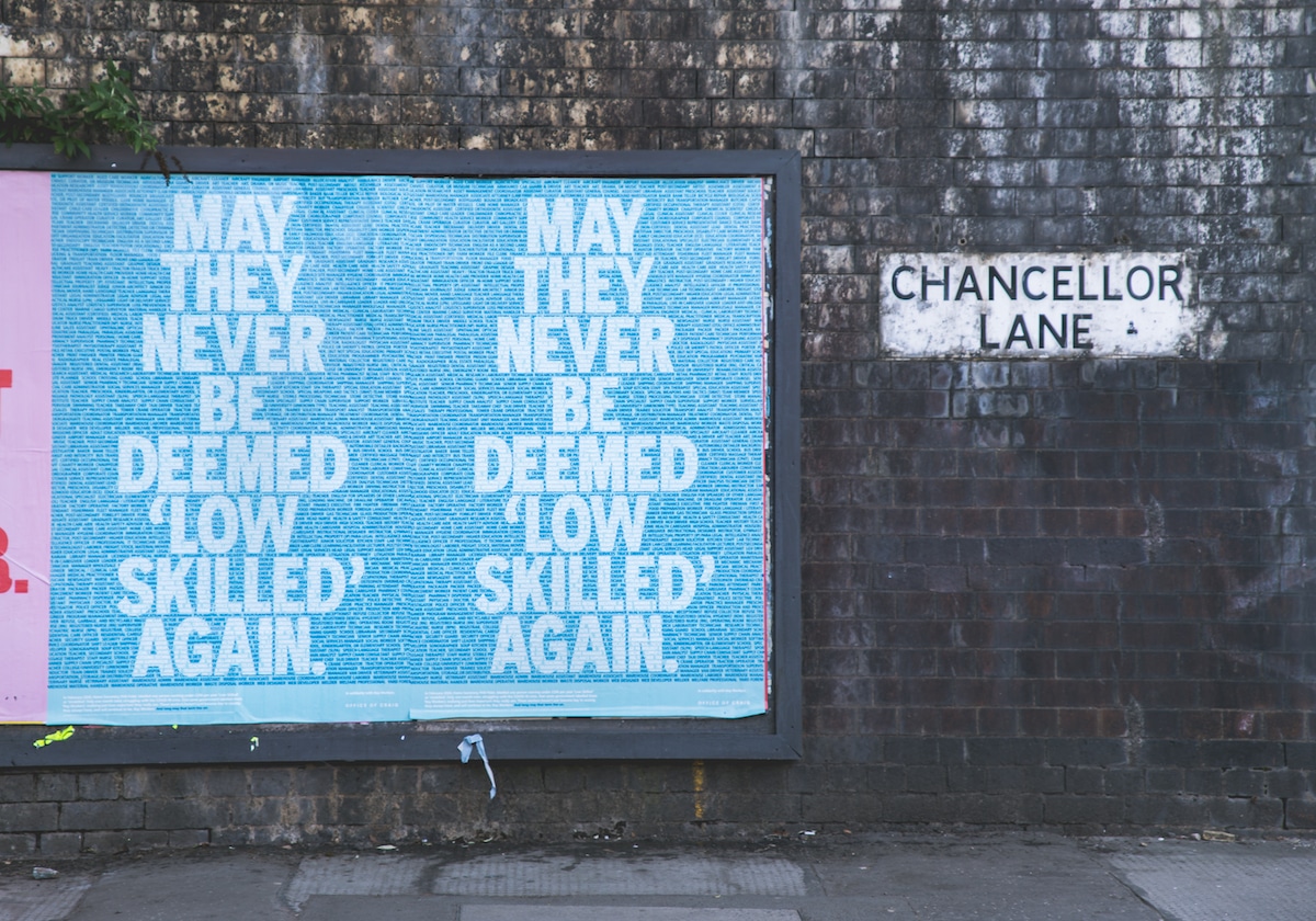 Affiches des travailleurs peu qualifiés par Craig Oldham