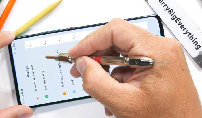 Poco F2 Pro obtient un test de durabilité (Vidéo) | Lilypop.fr
