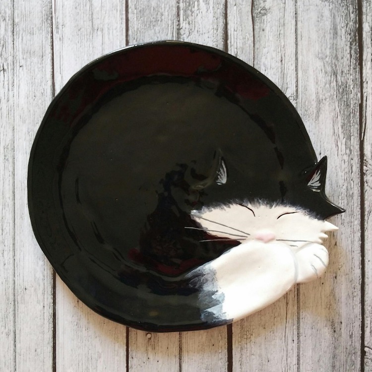 Assiettes en céramique Cat par Taniko Ga