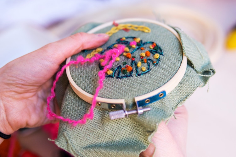 Broderie de noeud français