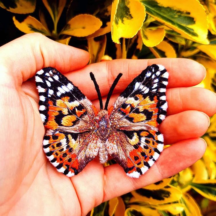 Broche papillon par Georgie Emery