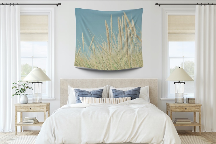 Tapisserie murale moderne dans une chambre