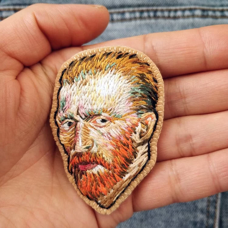 Broche brodée Van Gogh