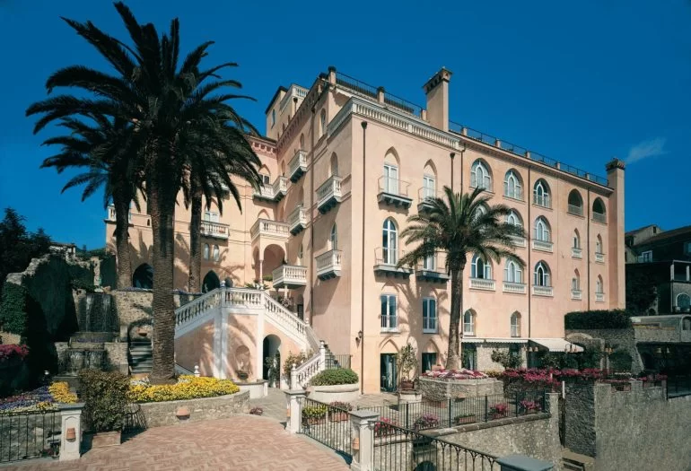 Cristina Celestino signe une collection capsule de sept chambres pour l'hôtel Palazzo Avino