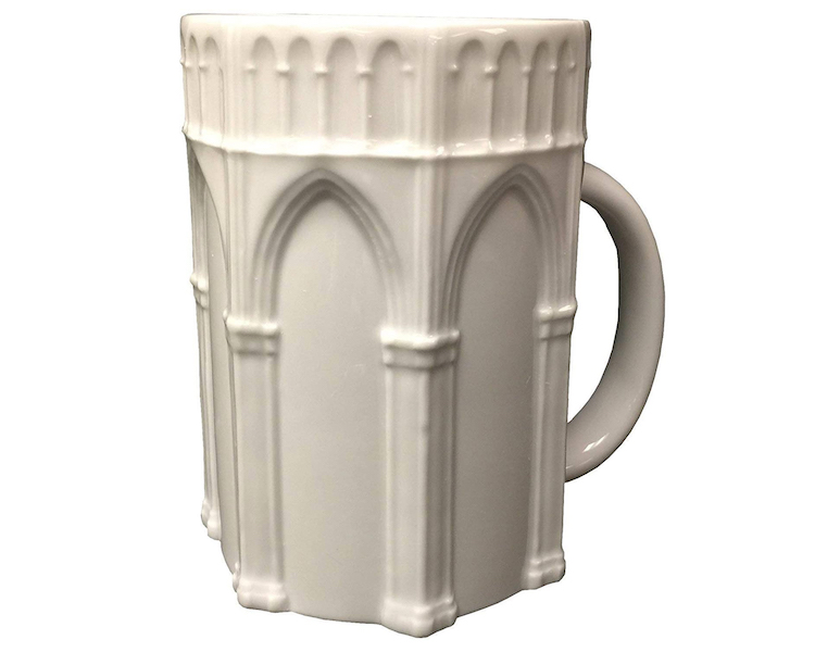 Mug gothique - 15 tasses inspirées de l'architecture pour les amateurs de design