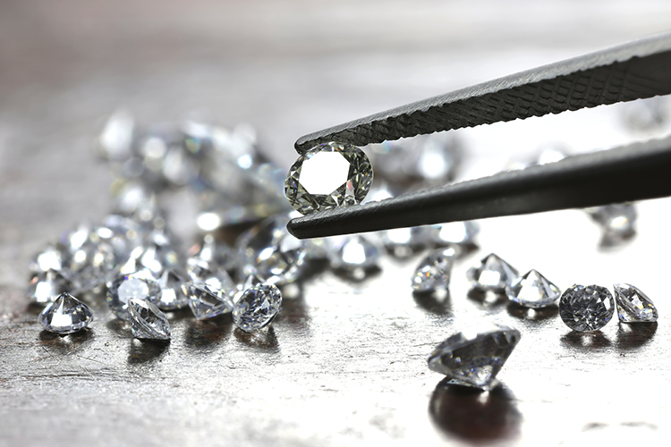 Faits amusants sur la pierre de naissance de Diamond April