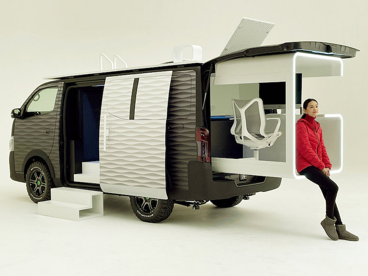 La caravane de bureau mobile de Nissan vous permet de travailler de n'importe où