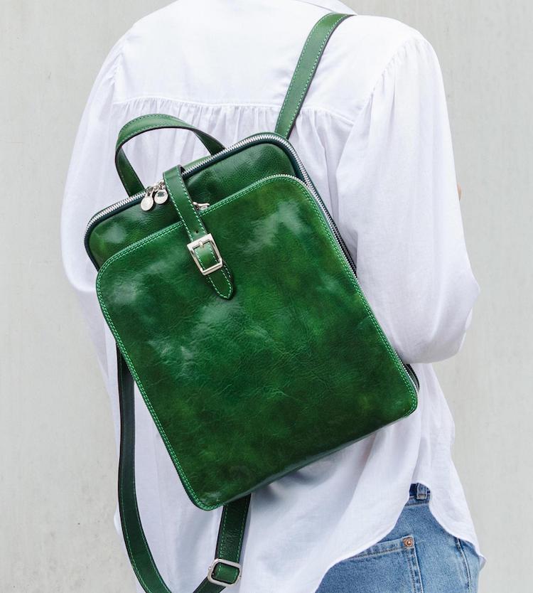 Sac à dos en cuir vert