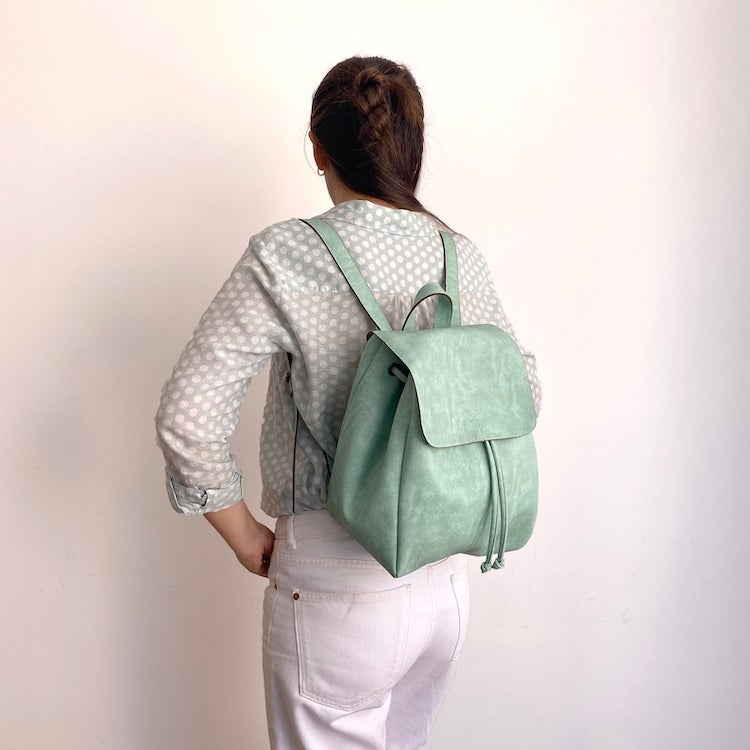 Sac à dos en cuir végétalien vert menthe