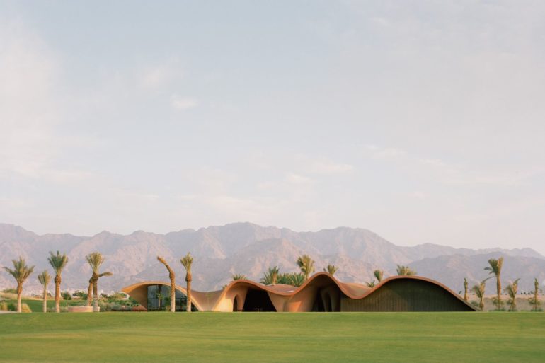 Le Ayla Golfclub & Wellness Center dans le désert jordanien