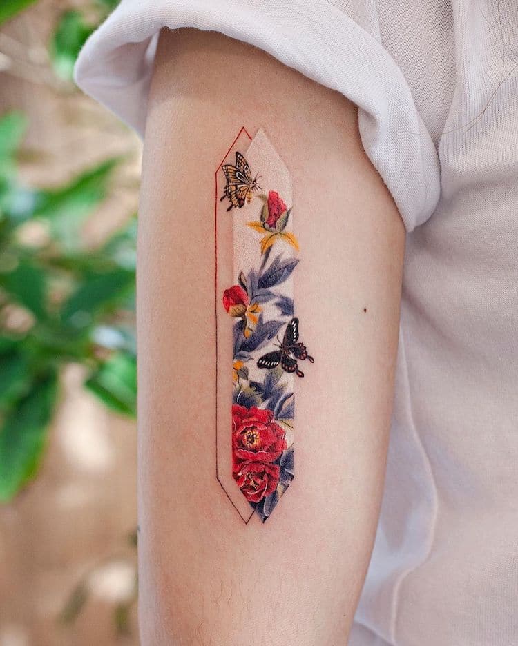Art de tatouage rectangulaire inspiré des peintures chinoises traditionnelles