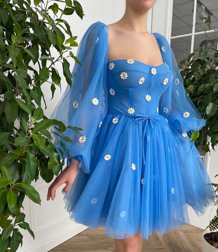 Robes féminines de Teuta Matoshi