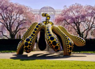 Installations extérieures “ Cosmic Nature ” de Yayoi Kusama au Jardin botanique de New York