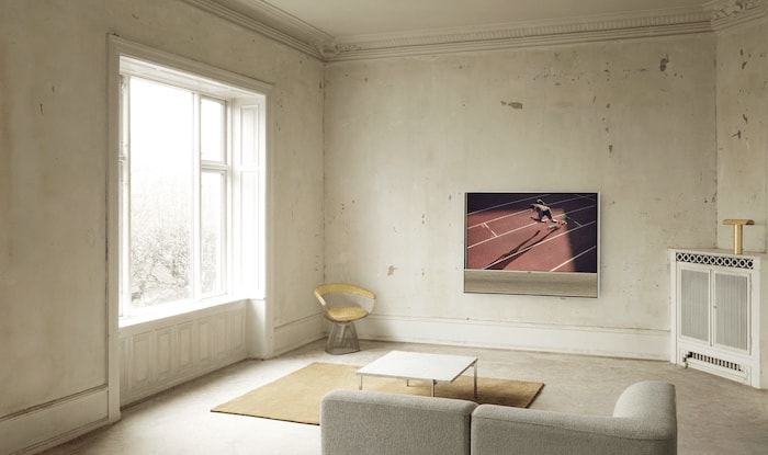 Bang & Olufsen Beovision Contour 55 