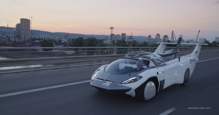 Voiture volante AirCar par Klein Vision