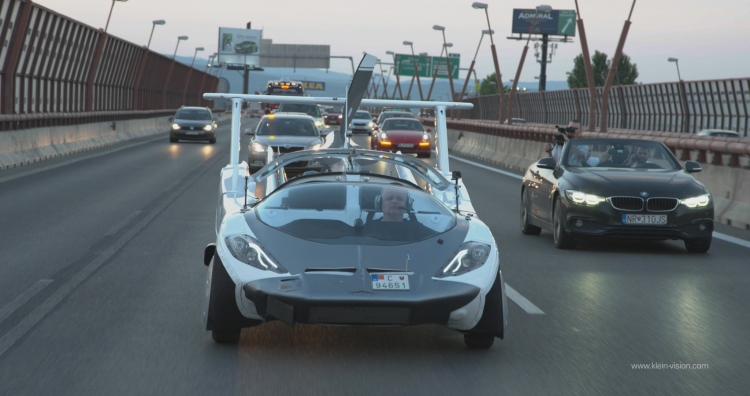 Voiture volante AirCar par Klein Vision