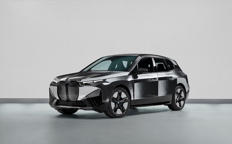 Voiture à changement de couleur BMW