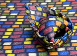 Les rayures, les motifs à carreaux et autres motifs géométriques transforment les pâtes en une cuisine aux motifs colorés