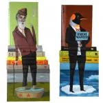 Des personnages amusants et idiosyncratiques honorent les sculptures de livres récupérées par Mike Stilkey