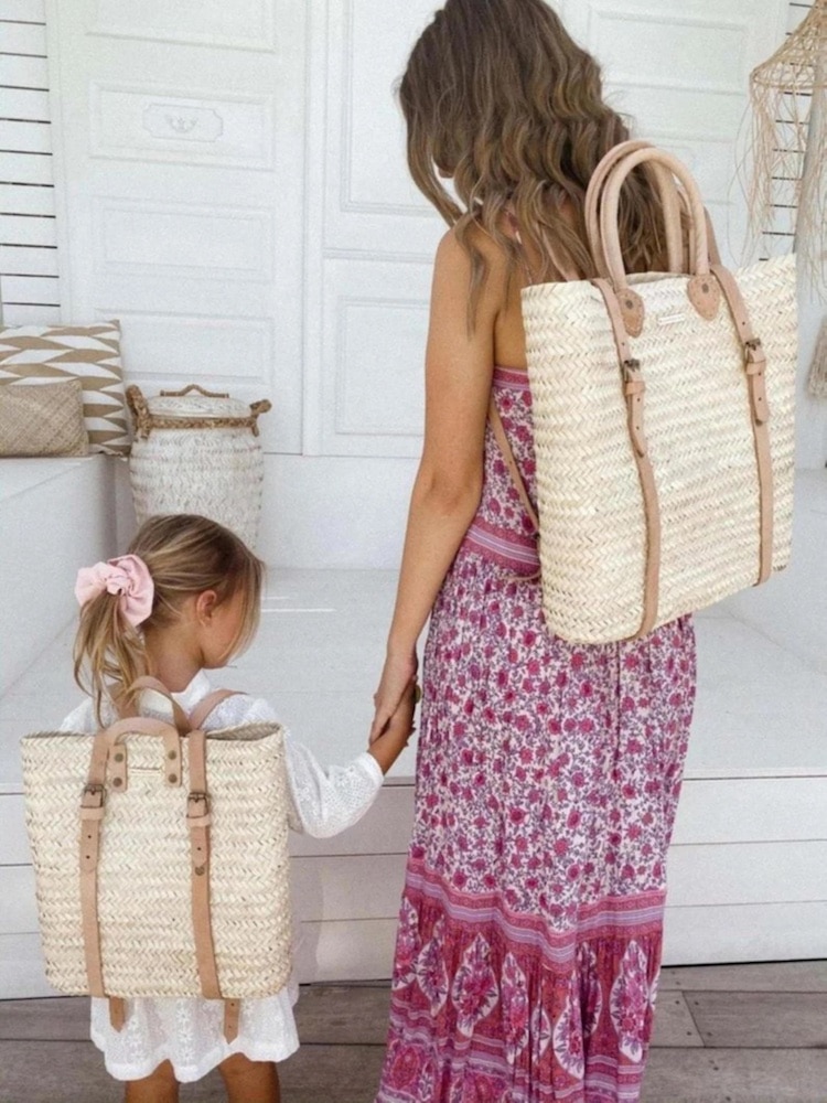 Sac à dos en paille